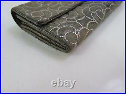 Auth CHANEL Silver Gray Camelia Leather CC Long Wallet Snap Coin Purse #57243