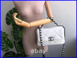 Auth Chanel 19 White CC Logo Chain Quilt Flap Bag Black Hw