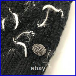 Auth Chanel CC Logo Black White Cashmere Wool Mohair Pom Pom Beanie Hat Size M