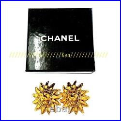 CHANEL Earrings AUTH Coco CC Logo Mark Gold Rare Lion Animal Vintage Gift F/S