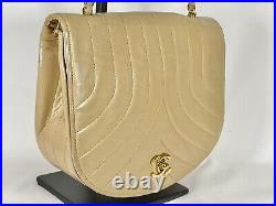 Chanel Matelasse Beige Leather Chain Shoulder Bag Gold Turn Lock Vintage Auth